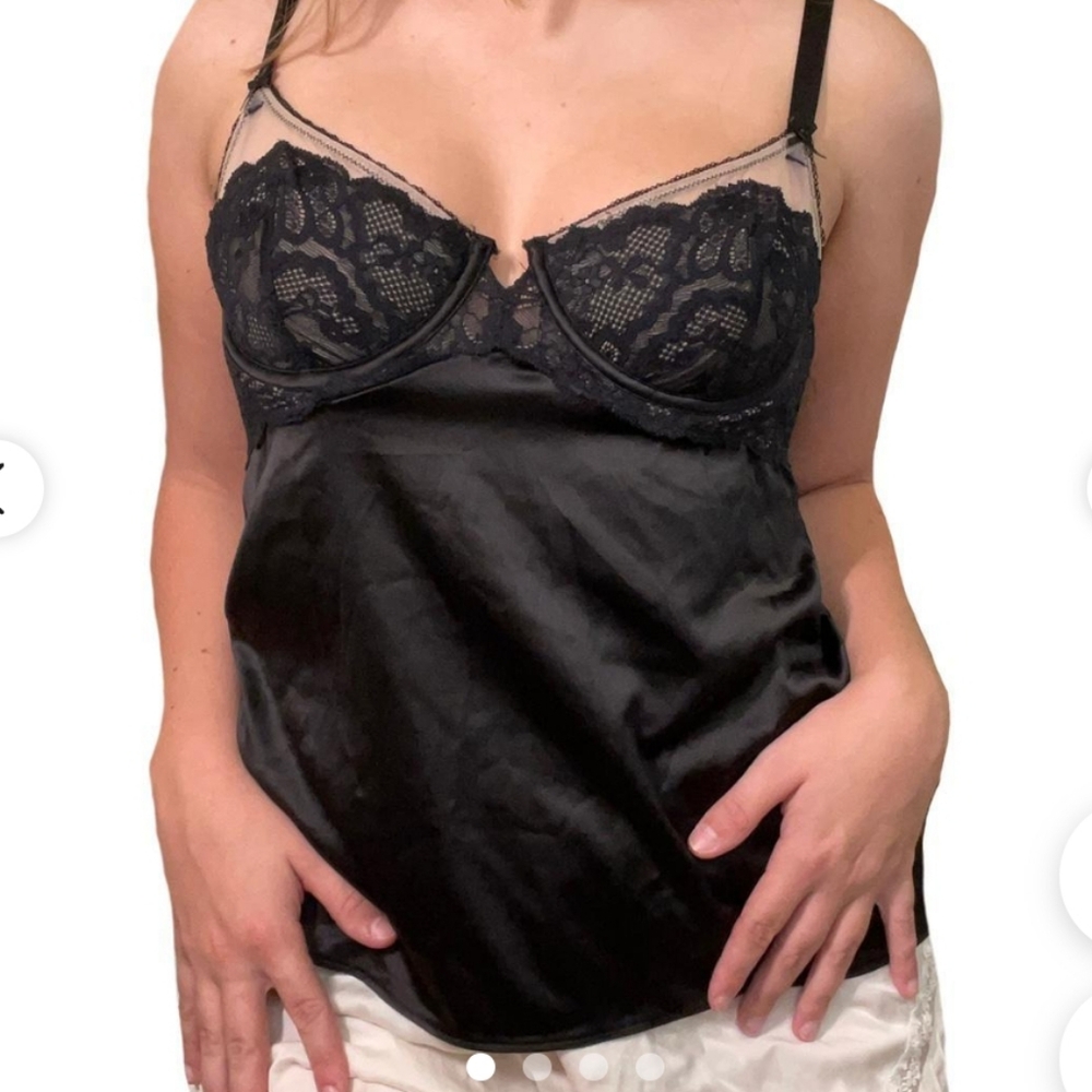 Vintage y2k Victoria’s Secret lace bow trim bustier lingerie chemise top